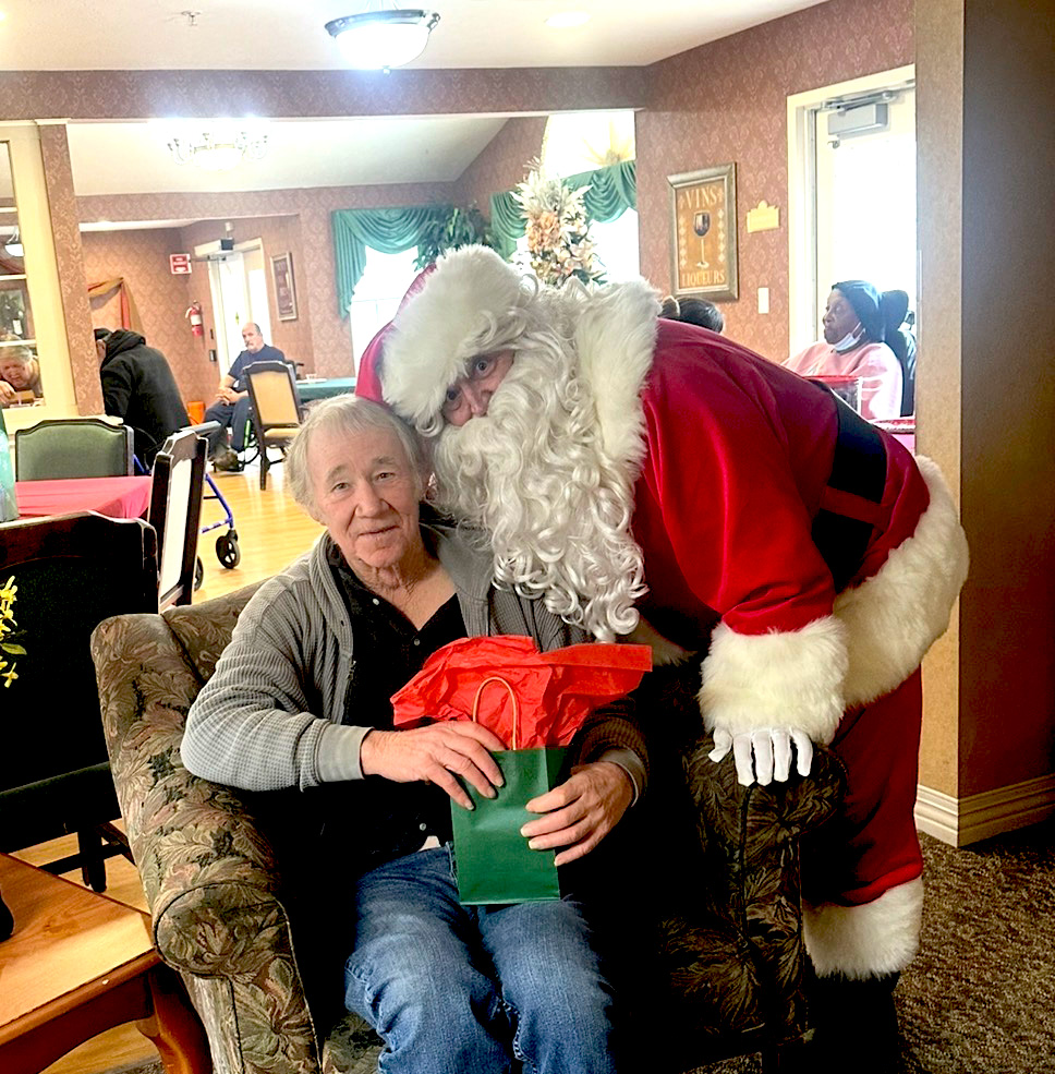 Santa Stopped by at Liberty of Lima -14