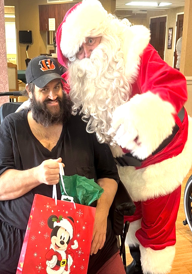 Santa Stopped by at Liberty of Lima - 4