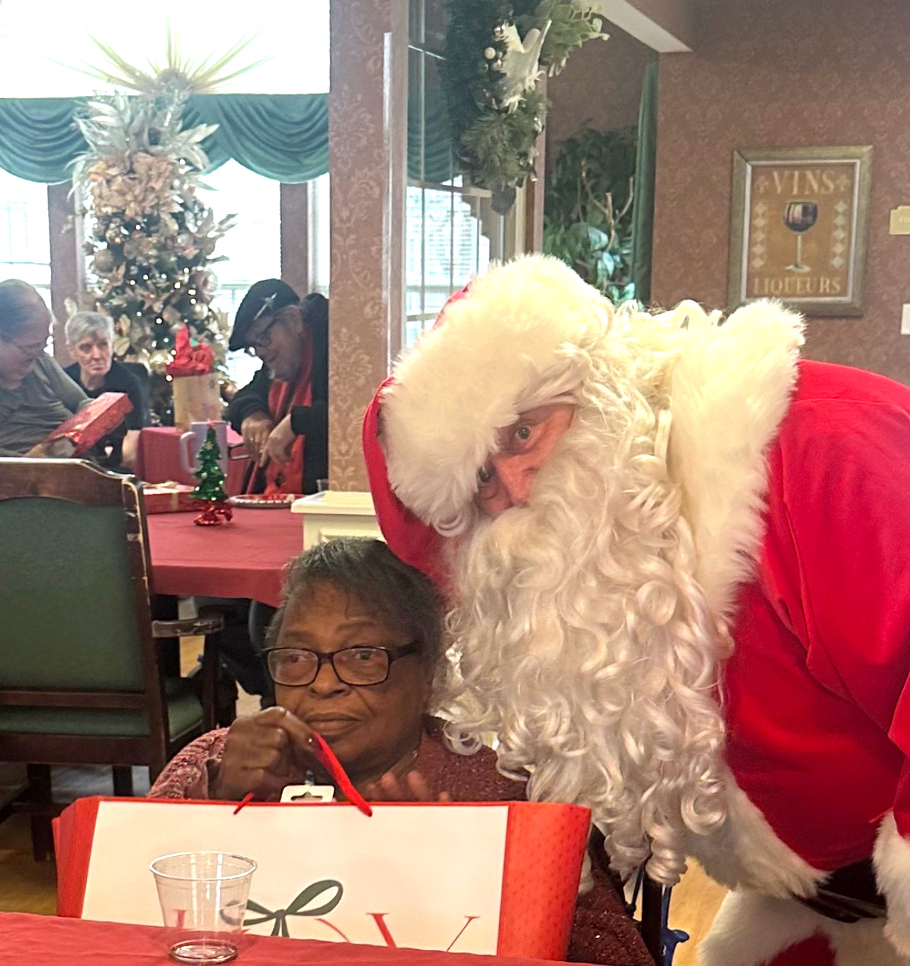 Santa Stopped by at Liberty of Lima - 9